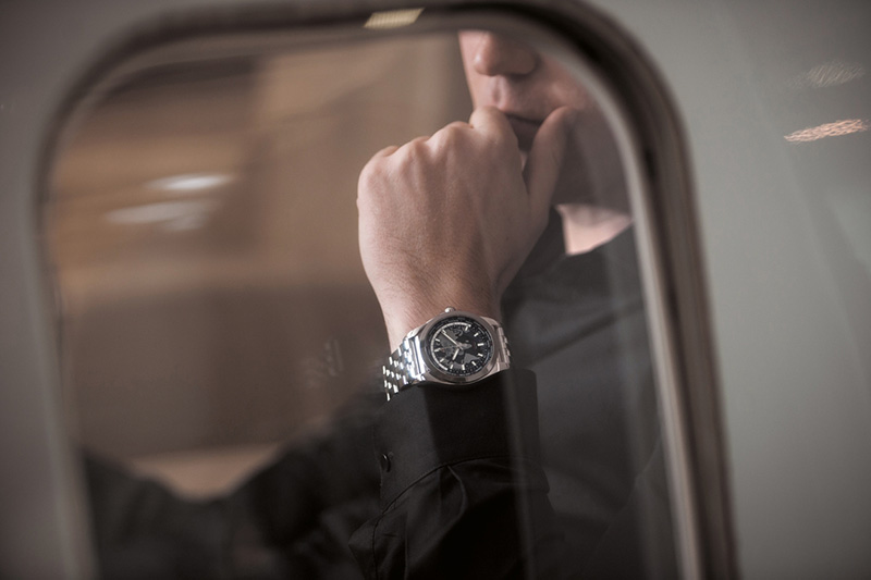 breitling-galactic-unitime-sleekt-watch