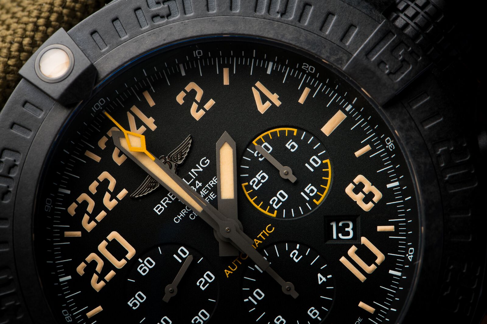 The outstanding fake Breitling Avenger Hurricane XB12101A watches have black dials.